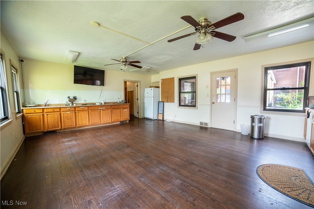 795-796 5th Street Youngstown OH 44471