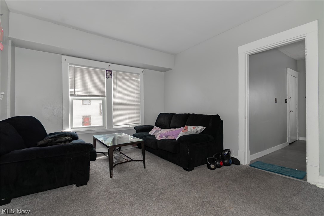 10302 Manor Avenue Cleveland OH 44104