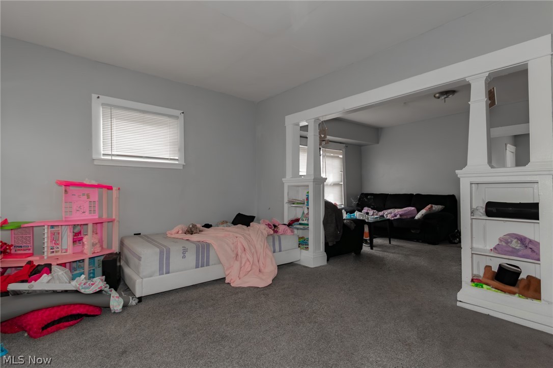 10302 Manor Avenue Cleveland OH 44104