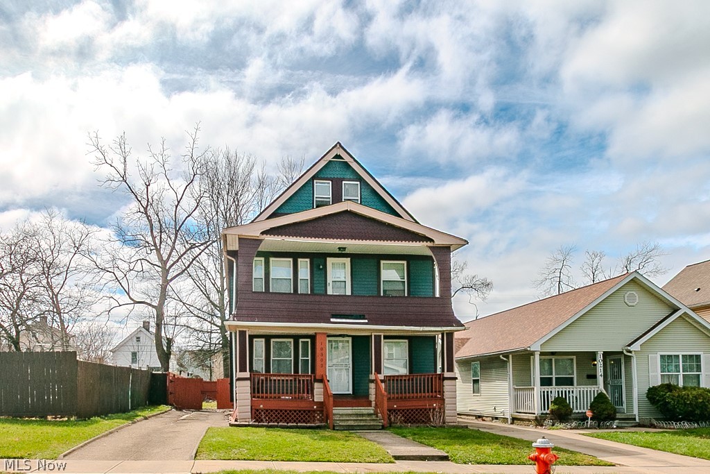 10302 Manor Avenue Cleveland OH 44104