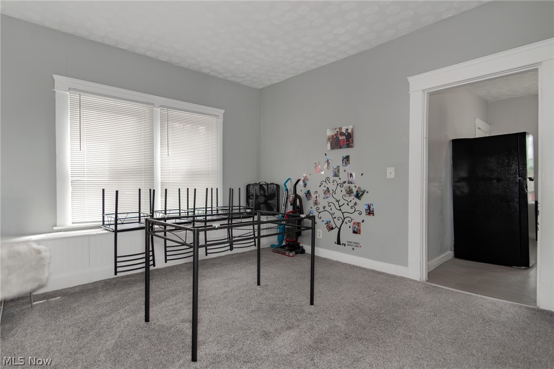 10302 Manor Avenue Cleveland OH 44104