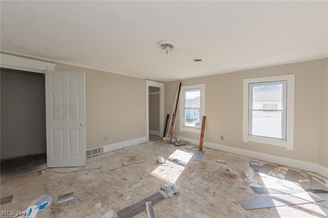 3482 W 49th Street Cleveland OH 44102