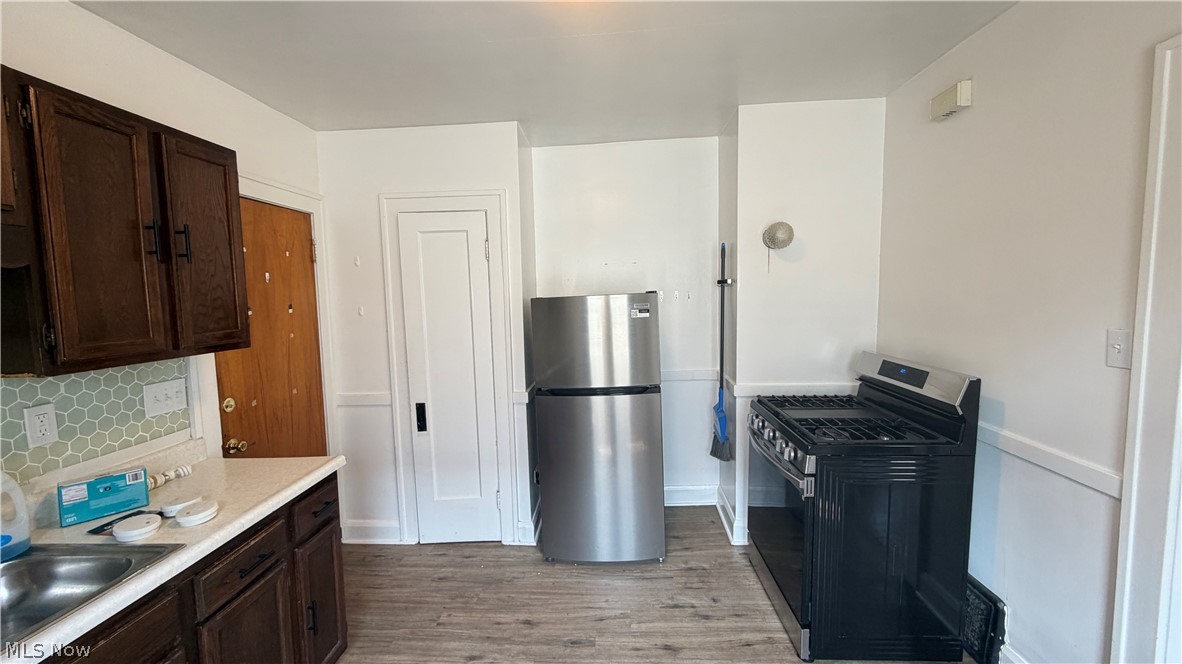11517 Florian Avenue Cleveland OH 44111