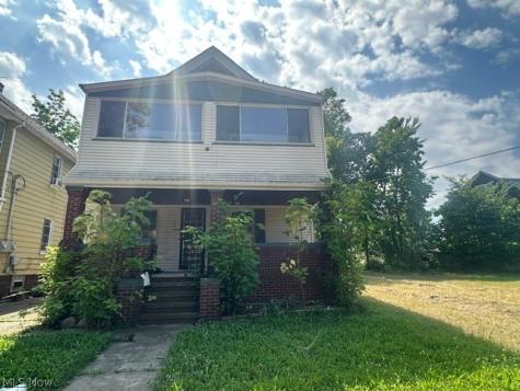 798 Wayside Road Cleveland OH 44110