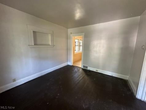 798 Wayside Road Cleveland OH 44110