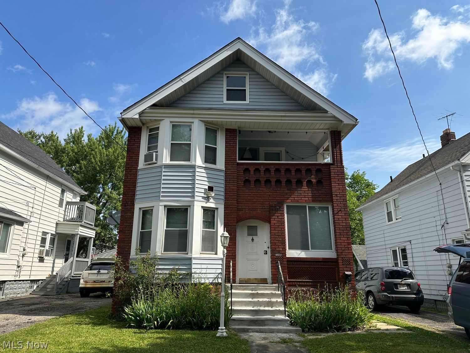 2222 Hood Avenue Cleveland OH 44109
