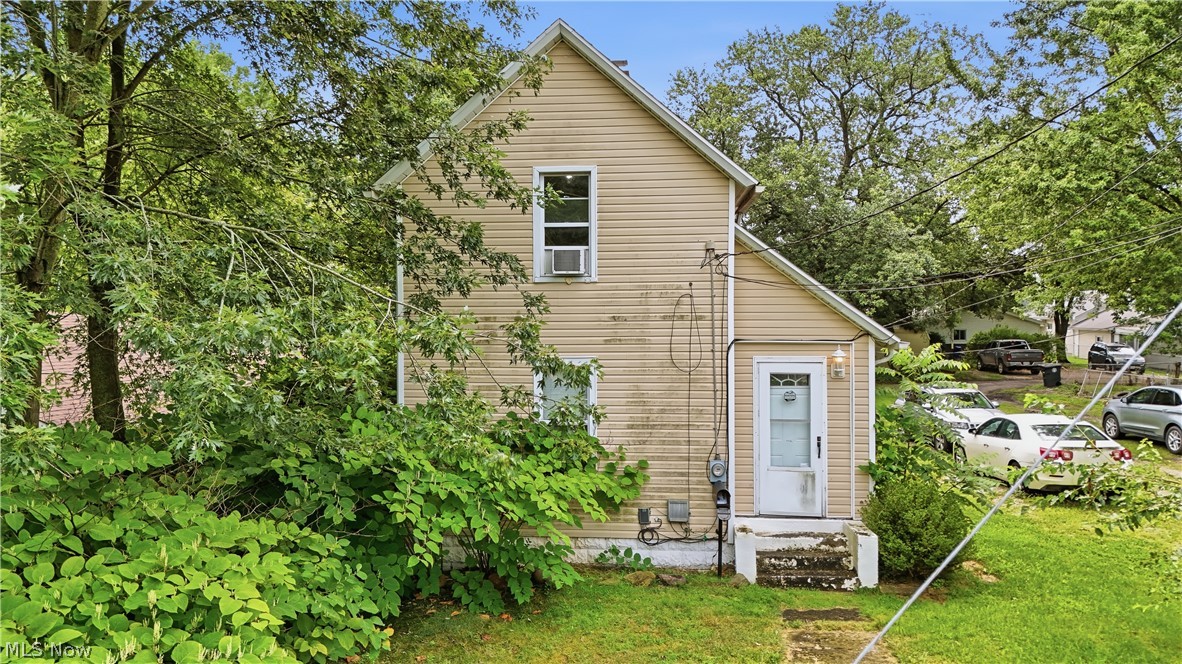 1116 Mcintosh Avenue Akron OH 44314