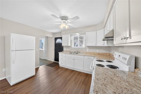 4906 Albertly Avenue Parma OH 44134