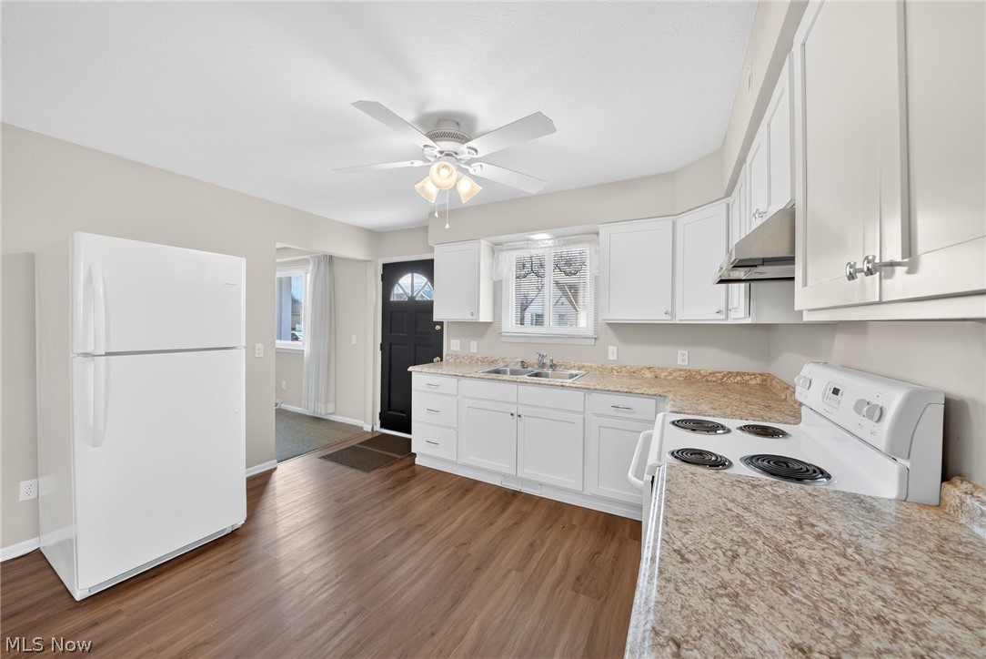 4906 Albertly Avenue Parma OH 44134