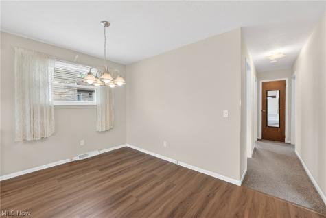 4906 Albertly Avenue Parma OH 44134