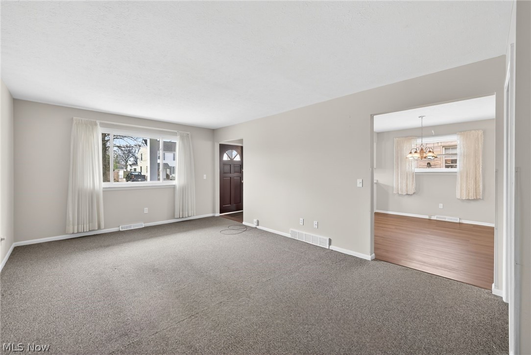 4906 Albertly Avenue Parma OH 44134