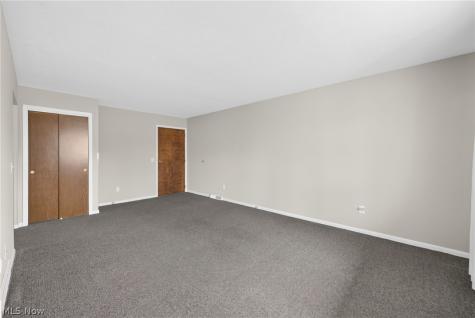 4906 Albertly Avenue Parma OH 44134