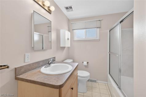 4906 Albertly Avenue Parma OH 44134