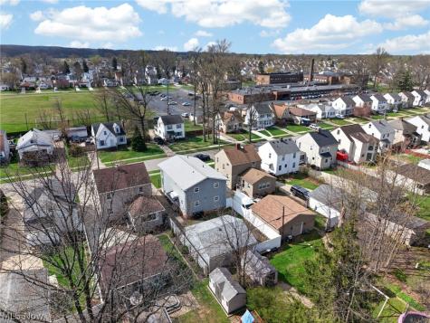4906 Albertly Avenue Parma OH 44134