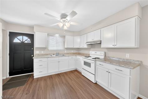 4906 Albertly Avenue Parma OH 44134