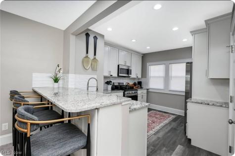 3315 Milverton Road Shaker Heights OH 44120