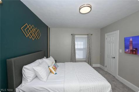 3315 Milverton Road Shaker Heights OH 44120