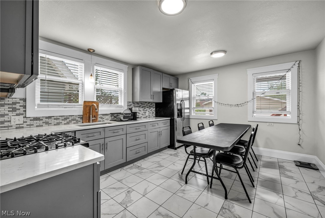 3016 Tuxedo Avenue Parma OH 44134