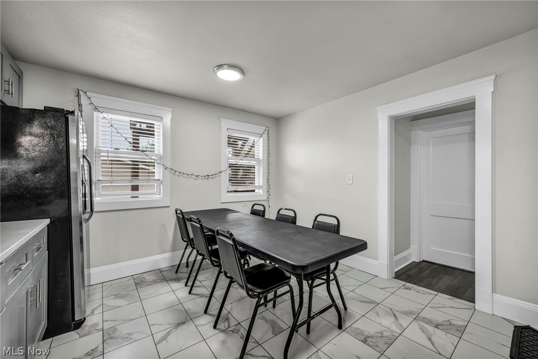 3016 Tuxedo Avenue Parma OH 44134