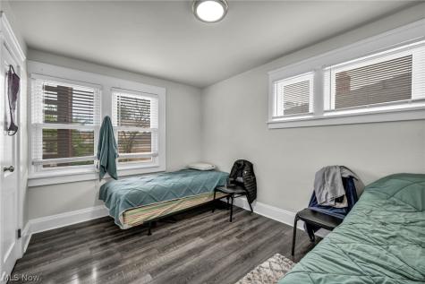 3016 Tuxedo Avenue Parma OH 44134