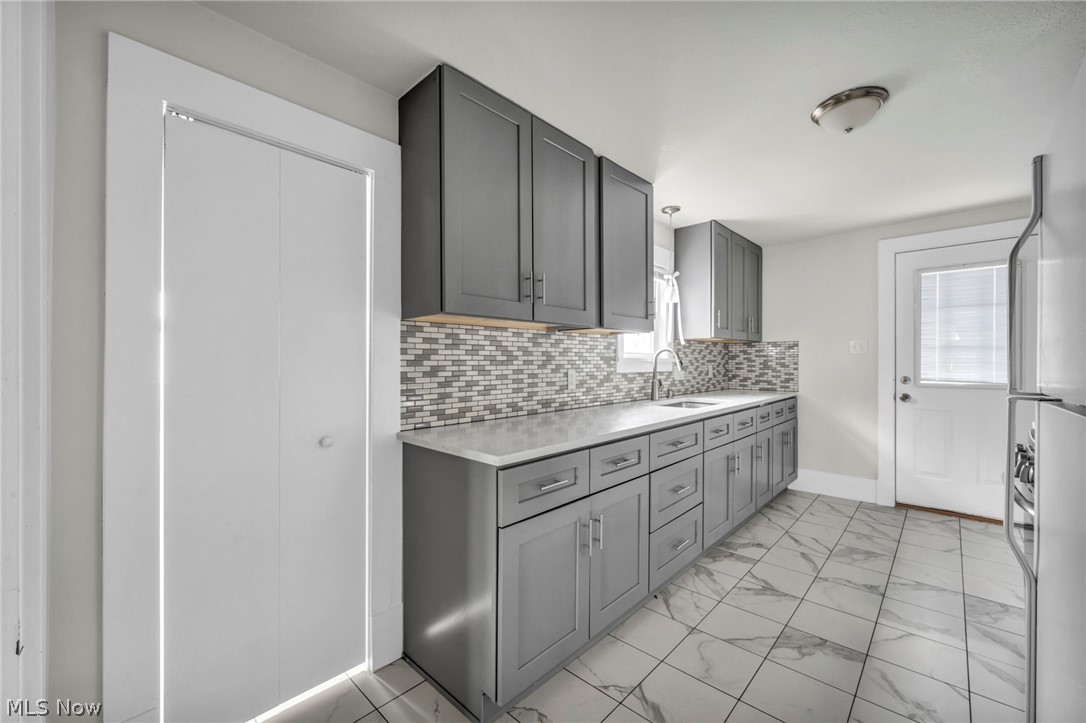 3016 Tuxedo Avenue Parma OH 44134