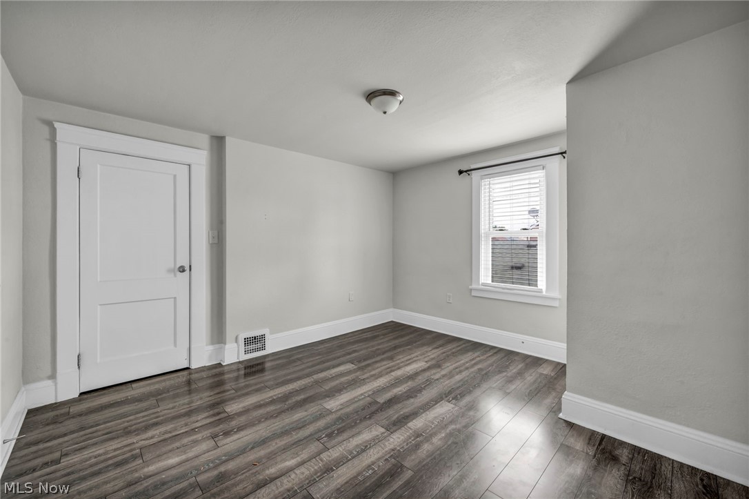 3016 Tuxedo Avenue Parma OH 44134