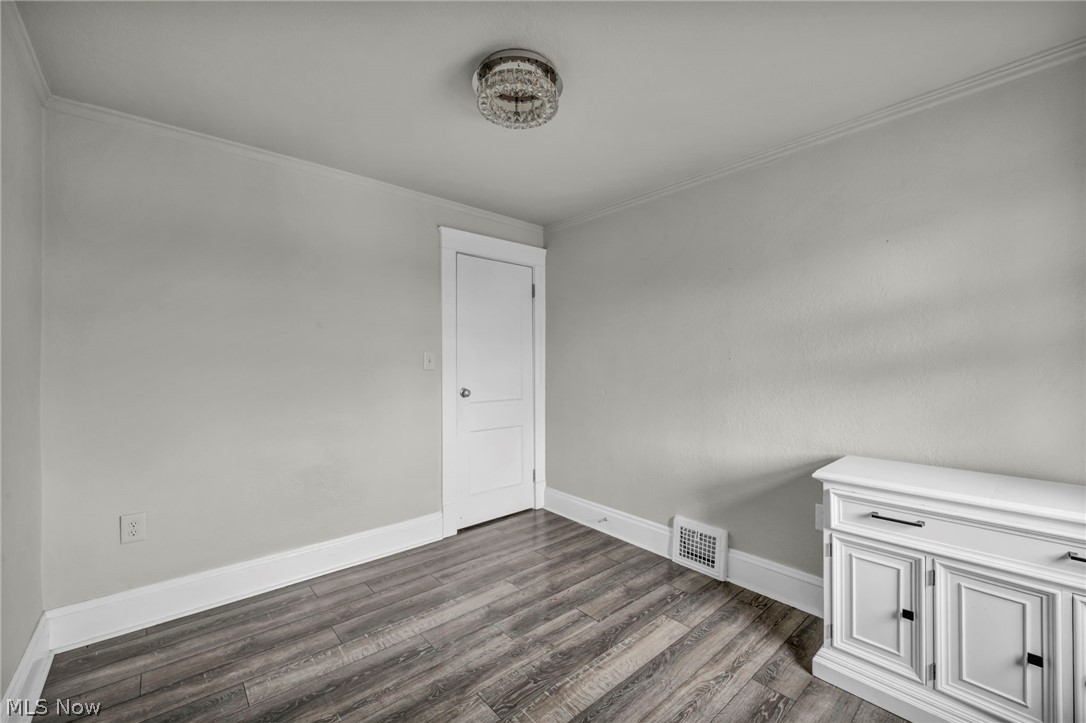 3016 Tuxedo Avenue Parma OH 44134