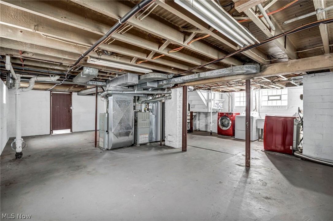 3016 Tuxedo Avenue Parma OH 44134