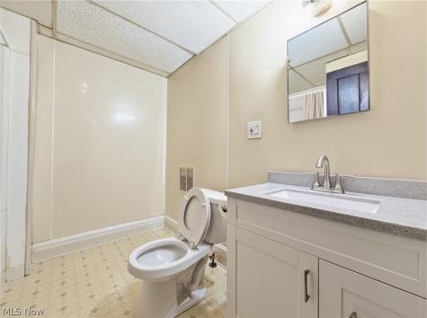 3765 W 134th Street Cleveland OH 44111