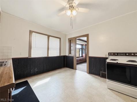 3765 W 134th Street Cleveland OH 44111