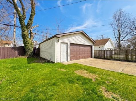 3765 W 134th Street Cleveland OH 44111