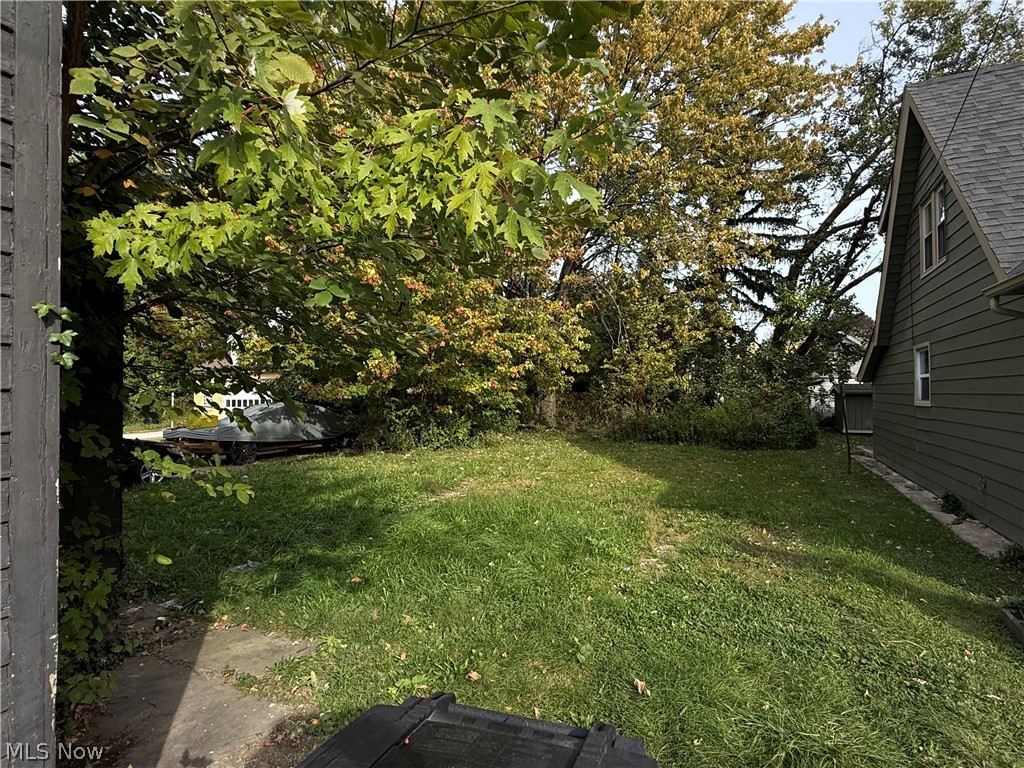 15831 Trafalgar Avenue Cleveland OH 44110