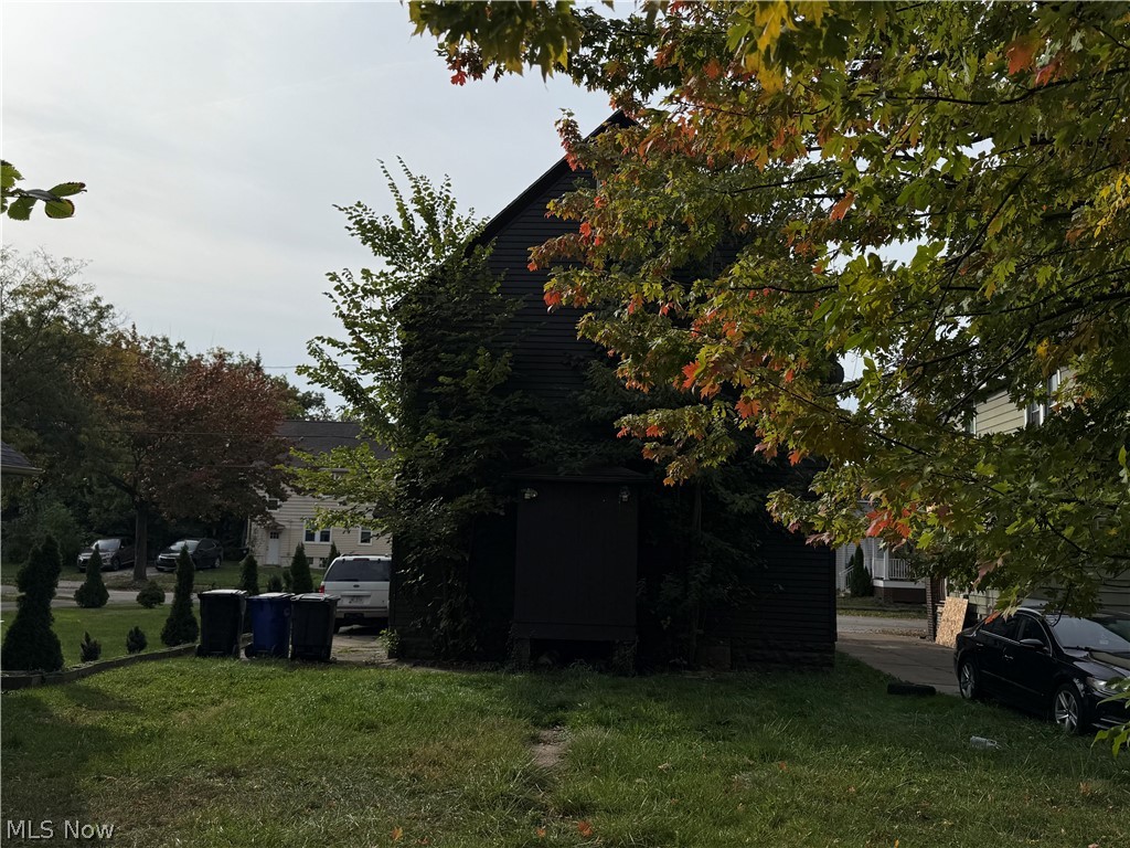 15831 Trafalgar Avenue Cleveland OH 44110
