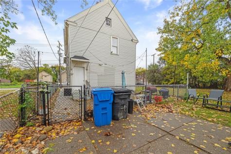 2653 W 27th Street Cleveland OH 44113