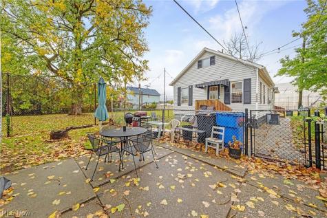 2653 W 27th Street Cleveland OH 44113