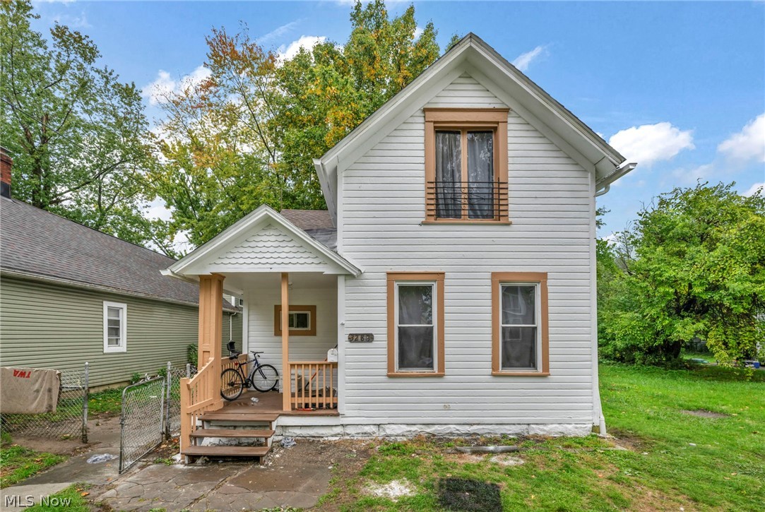 3288 W 52nd Street Cleveland OH 44102