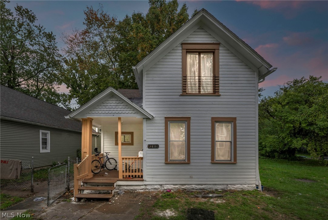 3288 W 52nd Street Cleveland OH 44102