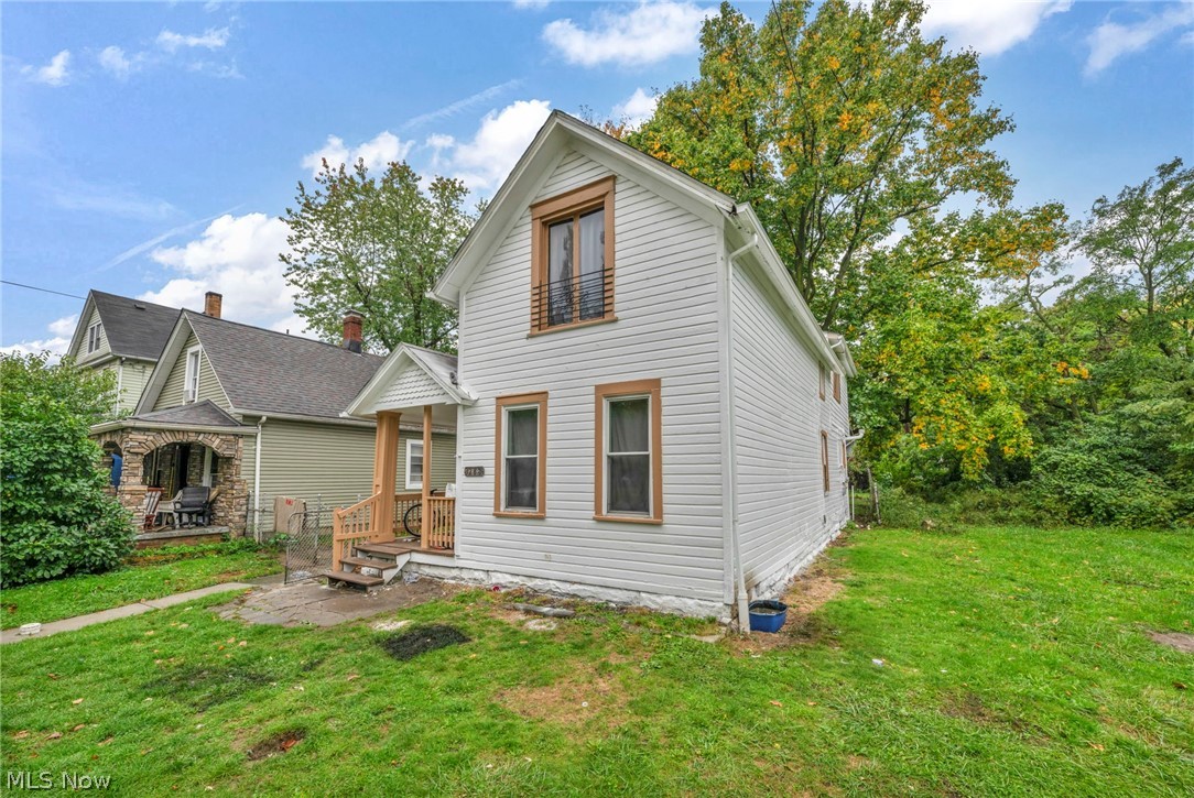 3288 W 52nd Street Cleveland OH 44102
