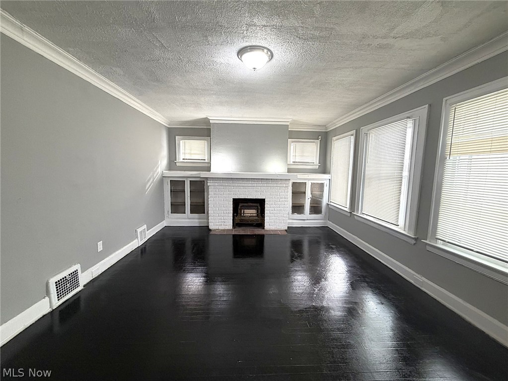 1887 Lampson Road Cleveland OH 44108