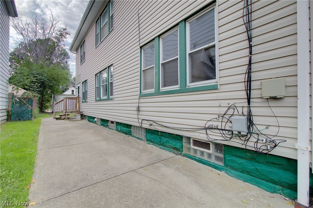 3442 W 58th Street Cleveland OH 44102