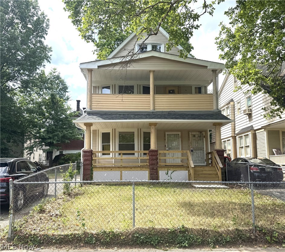 10006 Somerset Avenue Cleveland OH 44108