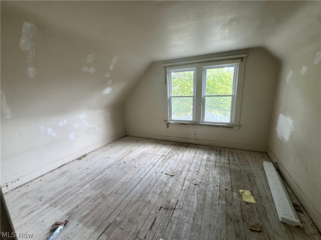 10006 Somerset Avenue Cleveland OH 44108