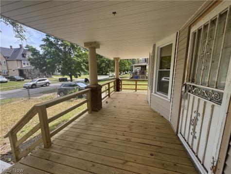 10006 Somerset Avenue Cleveland OH 44108