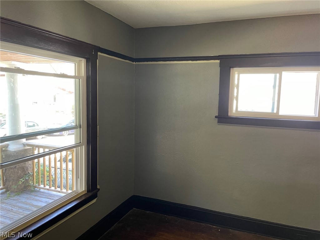 3069 W 105th Street Cleveland OH 44111