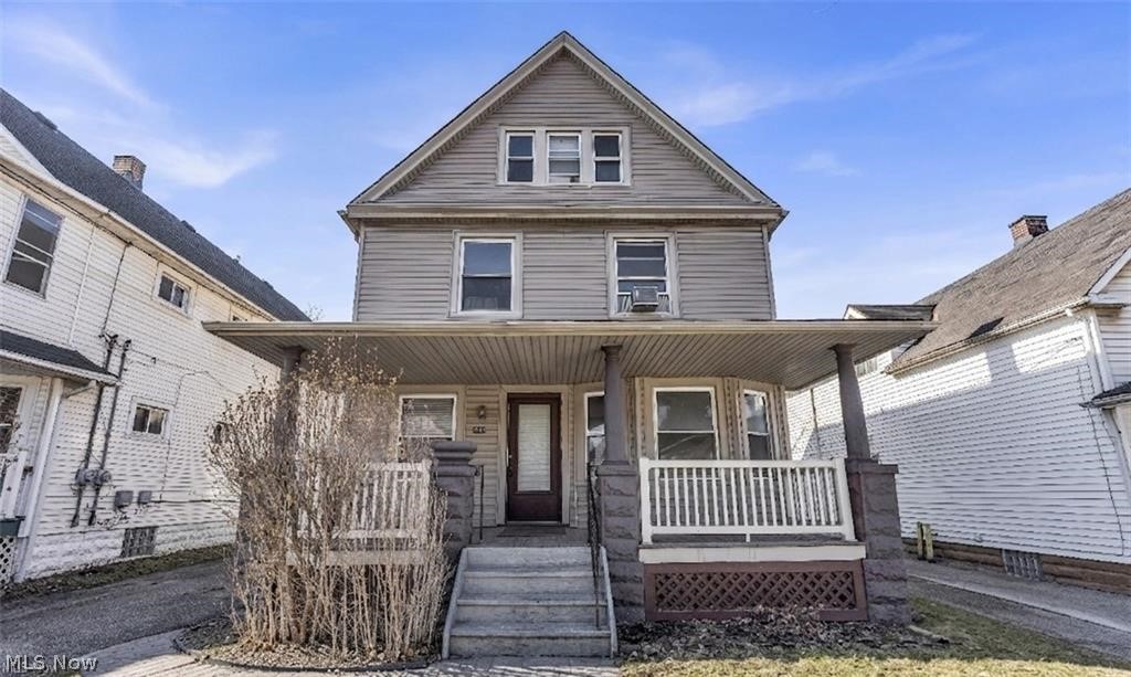 3998 E 54th Street Newburgh Heights OH 44105