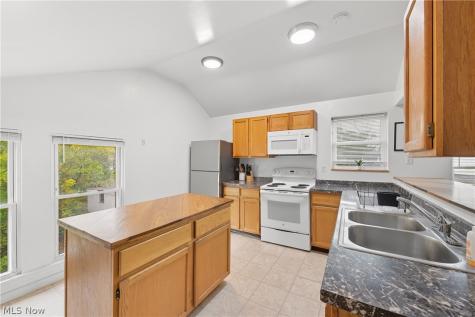 216 N Main Street Oberlin OH 44074
