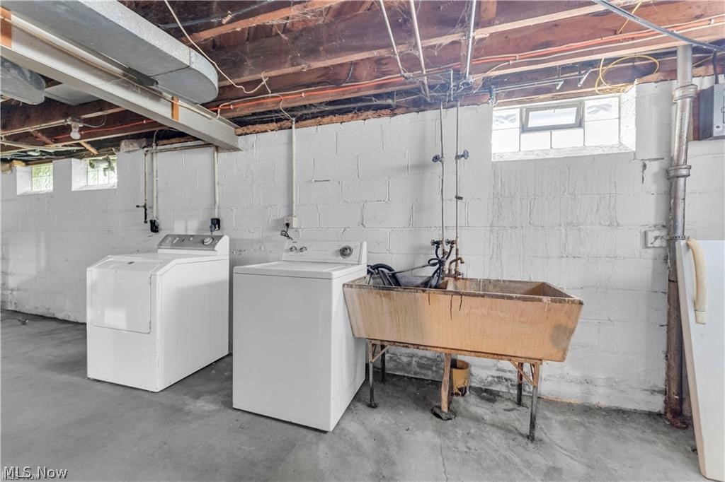 3819 W 137th Street Cleveland OH 44111