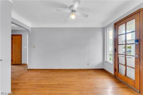 3819 W 137th Street Cleveland OH 44111