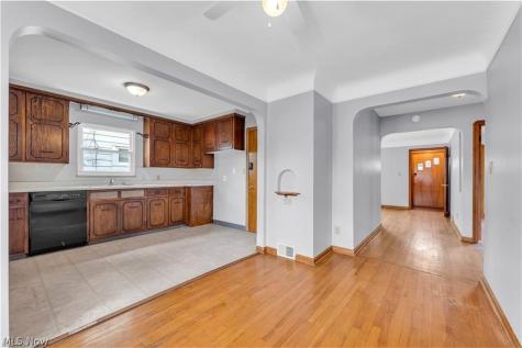 3819 W 137th Street Cleveland OH 44111