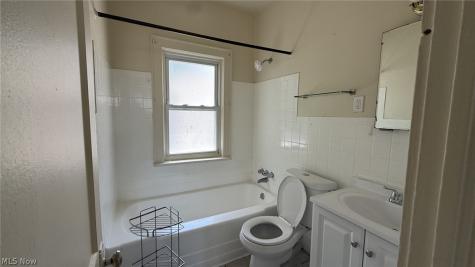 3729 Chelton Road Shaker Heights OH 44120